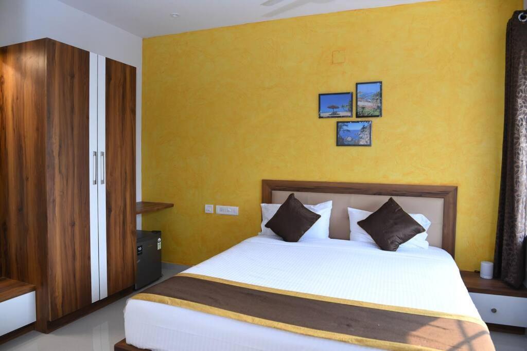 Beach Heaven Deluxe Rooms & Serviced Apartments Suratakal المظهر الخارجي الصورة